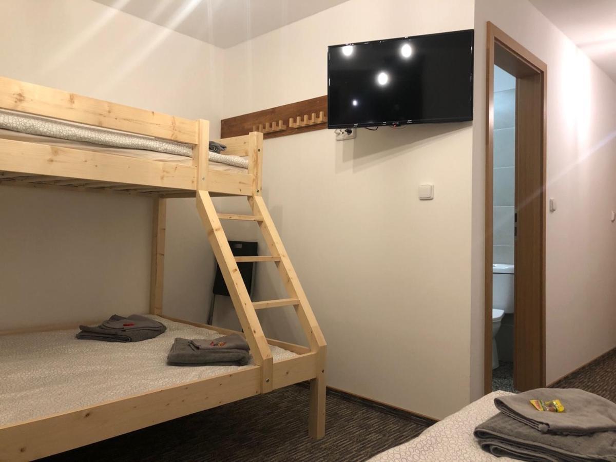 Wolf House Klinovec Ξενοδοχείο Loučná pod Klínovcem Εξωτερικό φωτογραφία