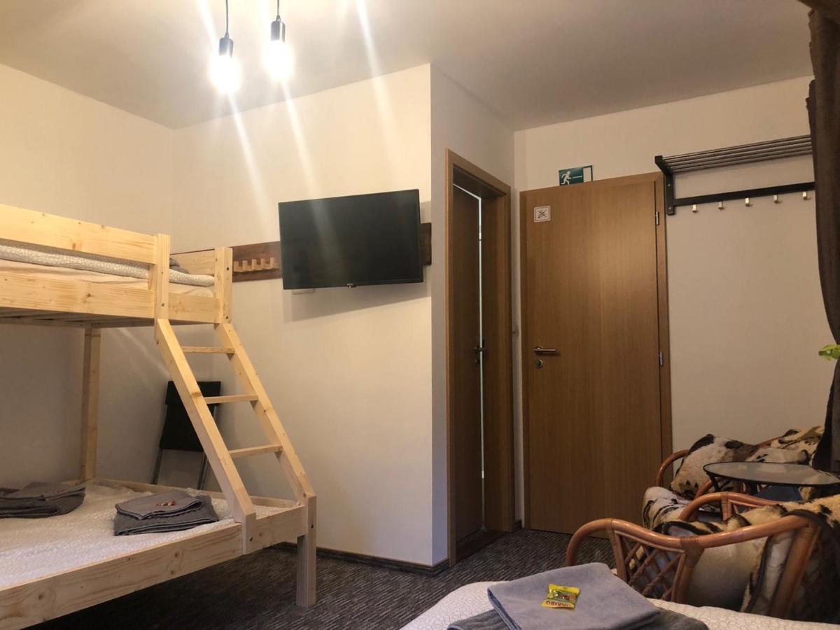 Wolf House Klinovec Ξενοδοχείο Loučná pod Klínovcem Εξωτερικό φωτογραφία