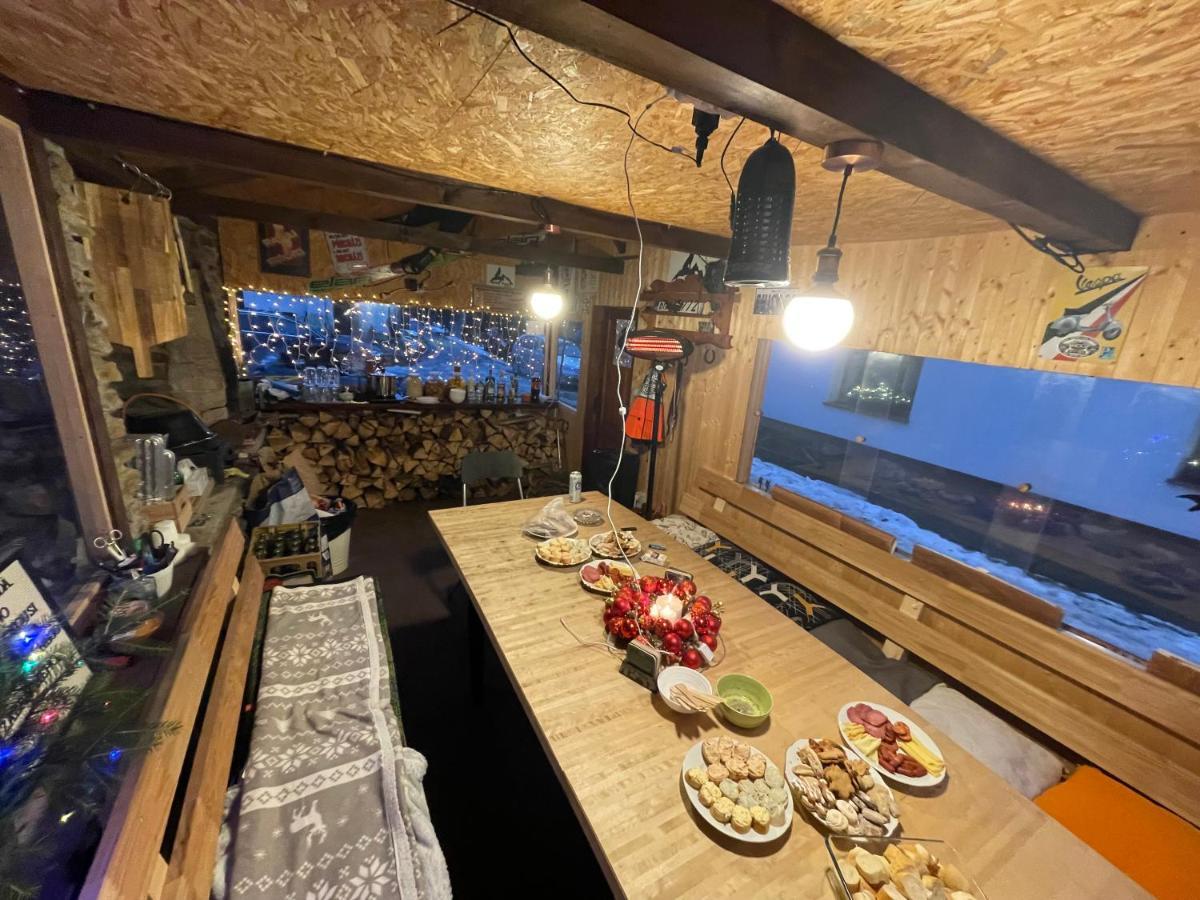 Wolf House Klinovec Ξενοδοχείο Loučná pod Klínovcem Εξωτερικό φωτογραφία